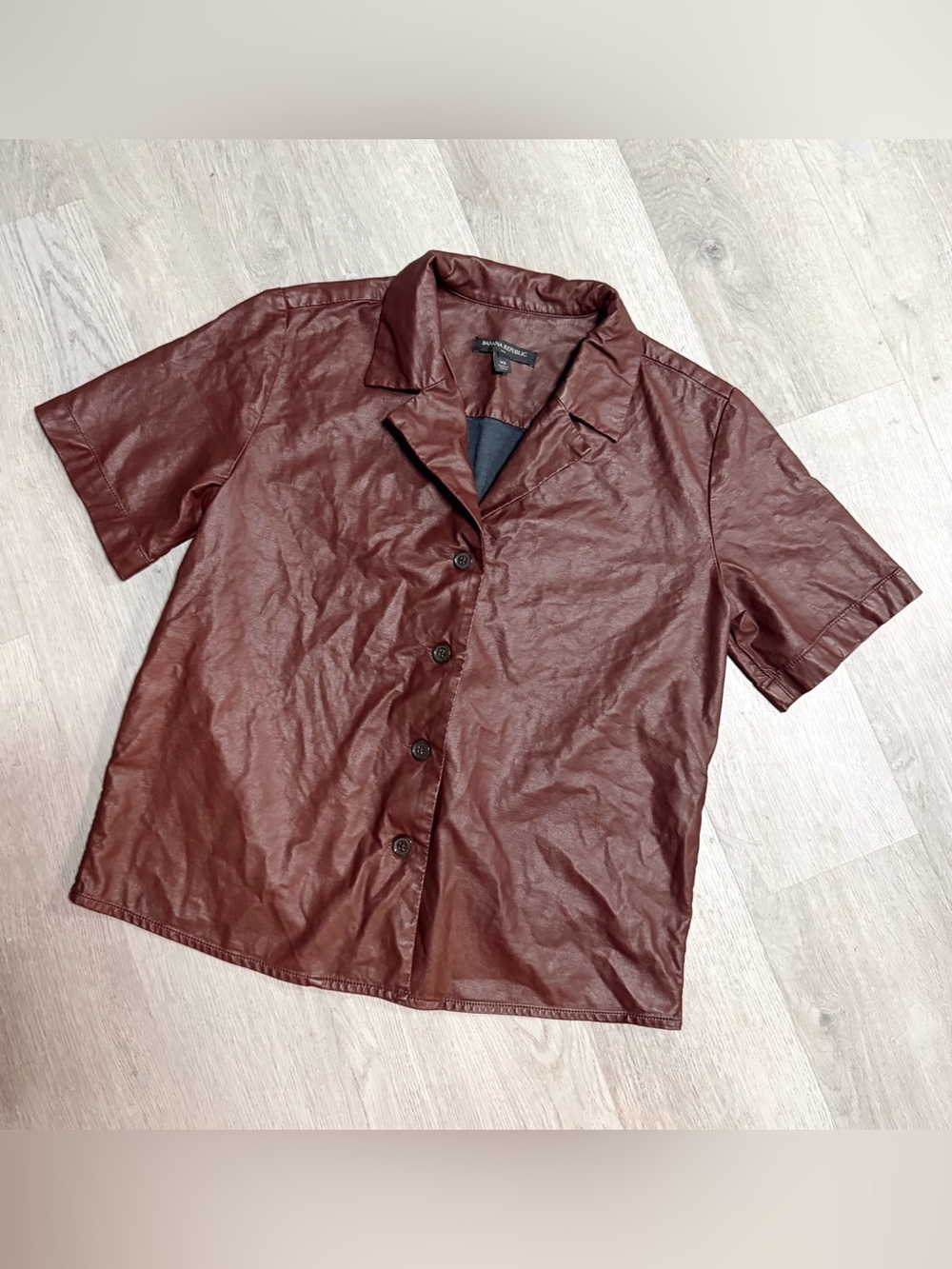 •BANANA REPUBLIC• FAUX LEATHER BUTTON UP